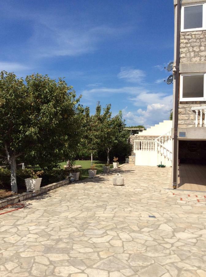 Ferienwohnung Vila Djordje Sveti Stefan Exterior foto